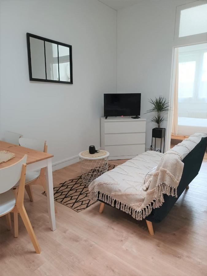 Agreable F2 Proche Gare Apartamento Le Mans Exterior foto